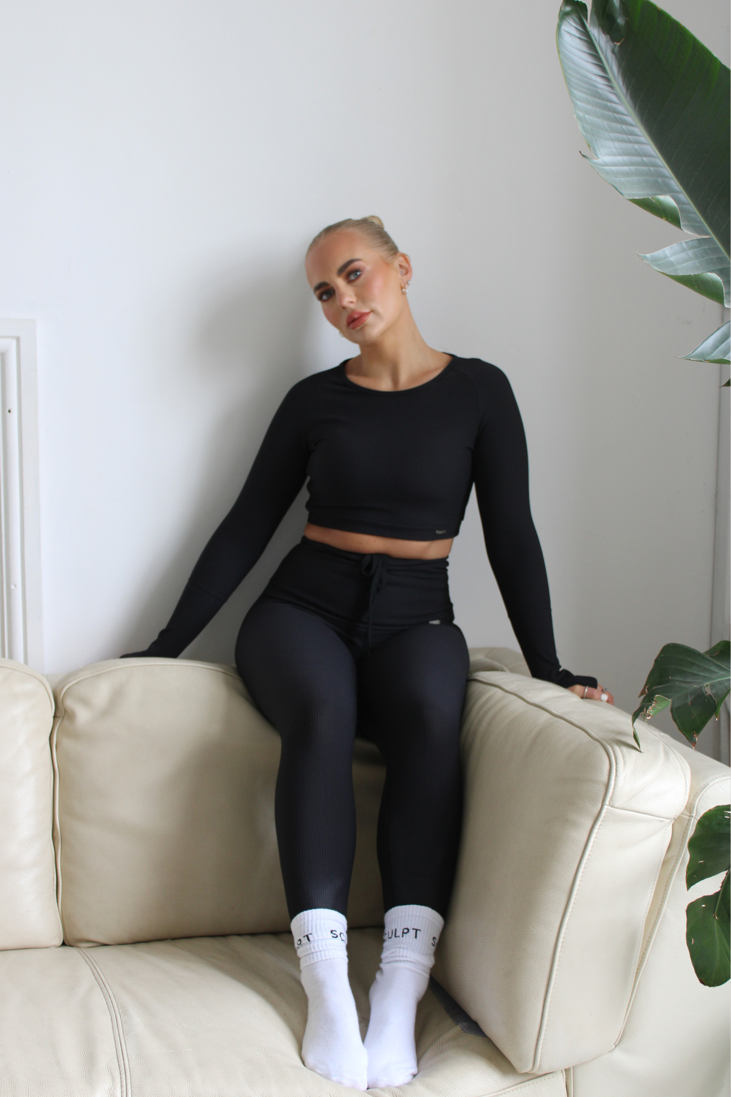 Sculpt Activewear  Women's Gym Black Ribbed High Waisted Leggings