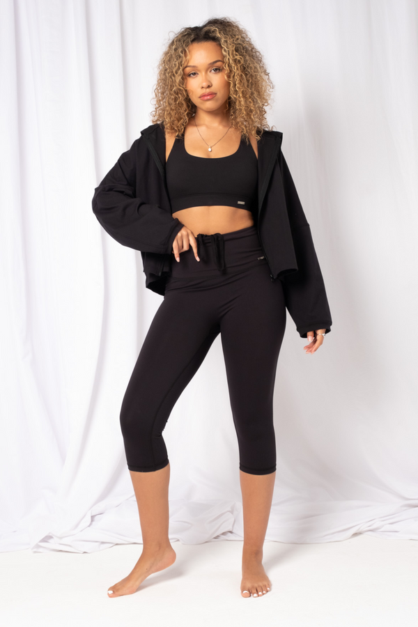 High Waisted 3/4 Capri Leggings Matte Black