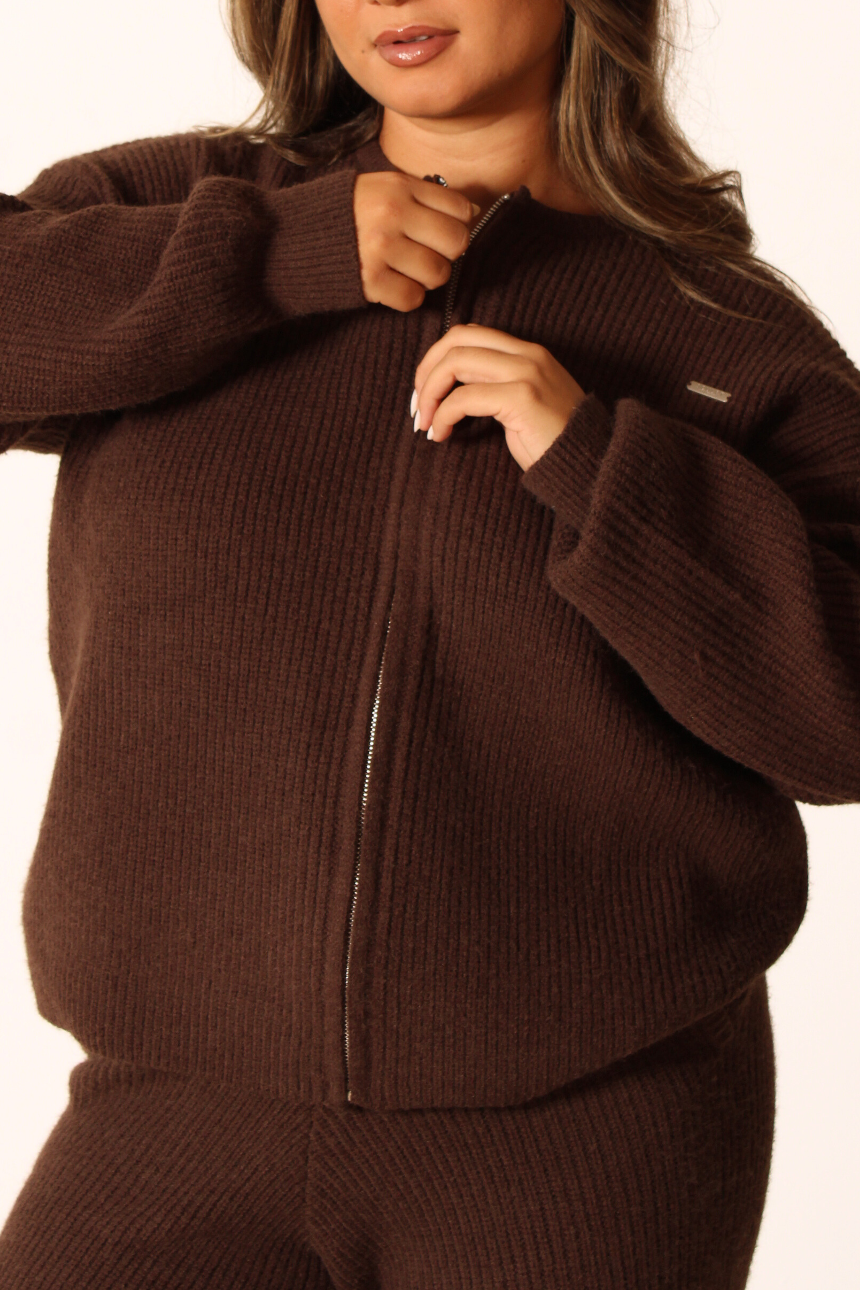 Sculpt Activewear | Teddy Knitted Zip Through Jacket Walnut