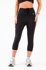 High Waisted 3/4 Capri Leggings Matte Black