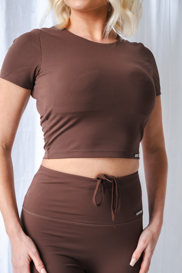 Cropped Built In Bra Short Sleeved Top Chocolate